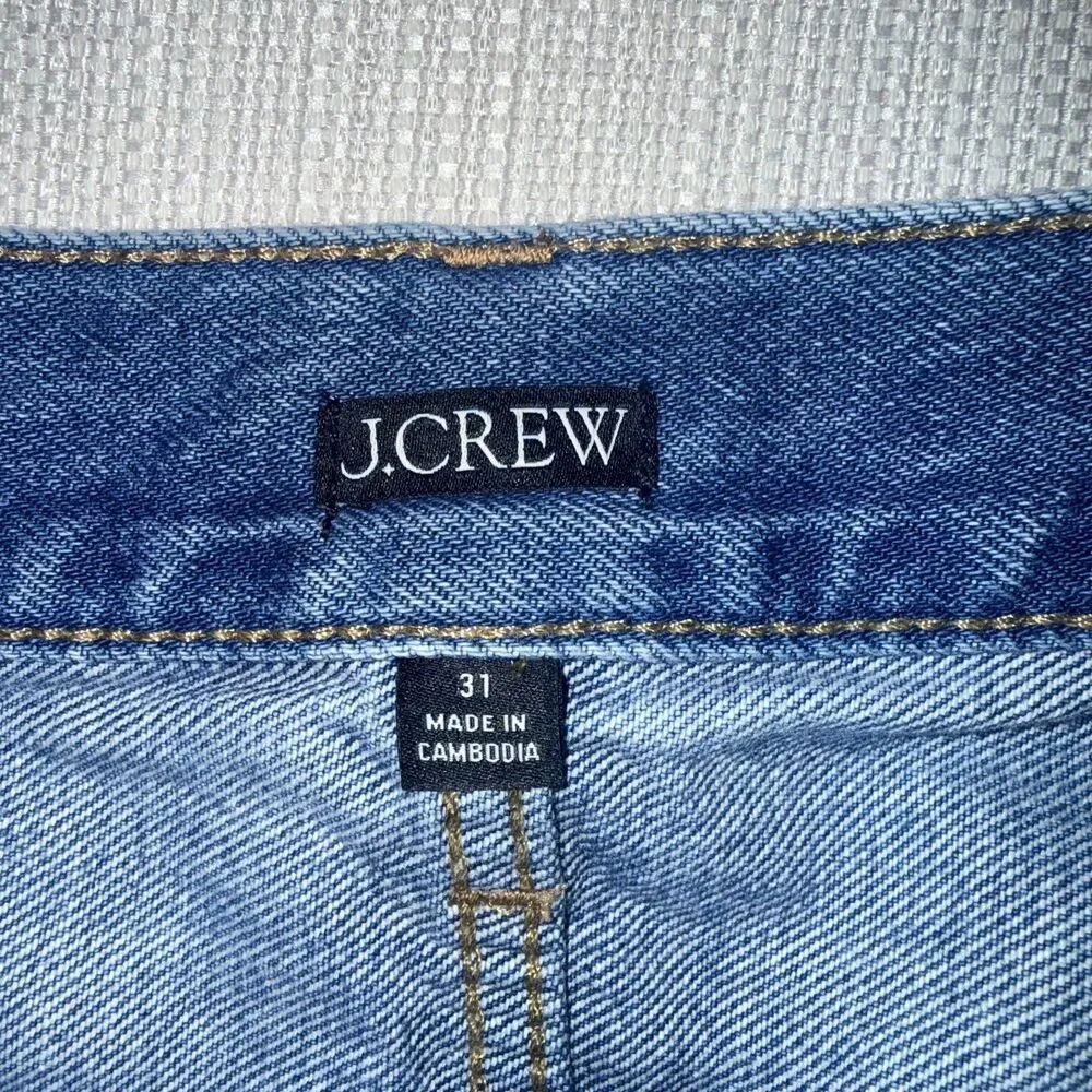J.Crew Mid-Rise Relaxed Straight Jean with Suede Stripe - 31